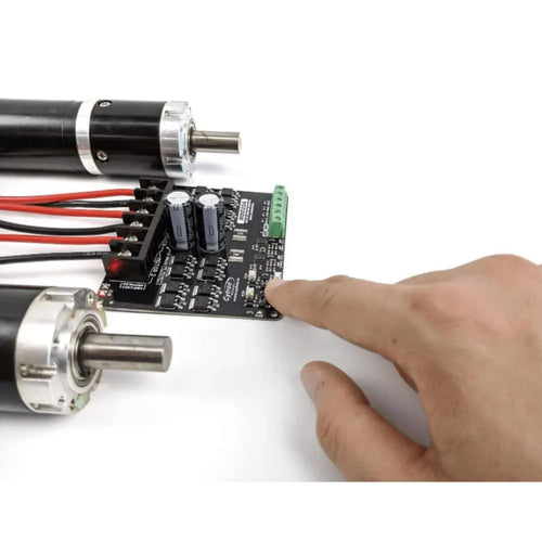 Cytron 20A 6V-30V Dual DC Motor Driver Cytron 20A 6V~30V デュアルDCモータドライバ