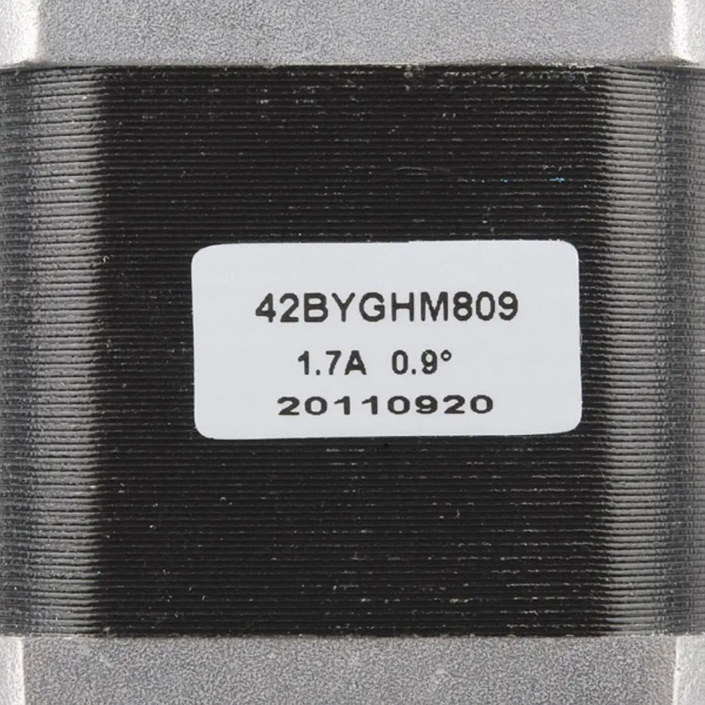 3V 1.7A 68oz-in ステッピングモーター