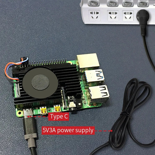 52Pi CNC エクストリームヒートシンク (PWM調整可能ファン搭載、Raspberry Pi 4用)