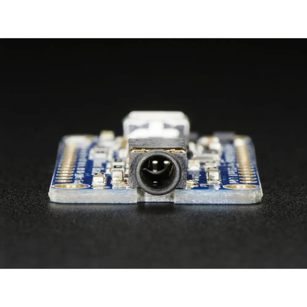 Adafruit オーディオ FX サウンドボード