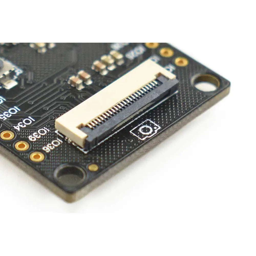 DFRobot FireBeetle がカメラとオーディオメディアボードをカバー