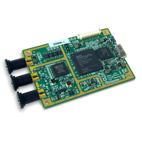Digilent Ettus USRP B205mini-i エンクロージャバンドル付き