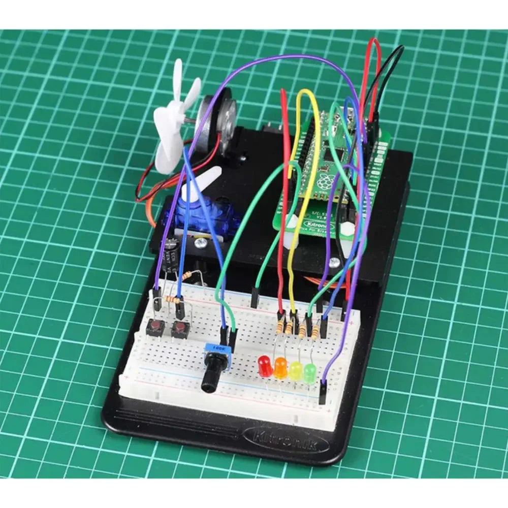 Kitronik Raspberry Pi Pico用インベーダーズキット