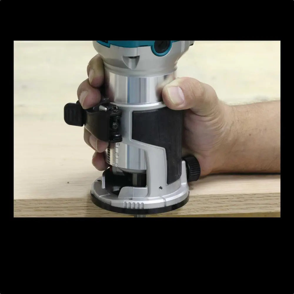 Makita 1-1/4 HP Shapeoko用 コンパクトルータ（RT0701C）