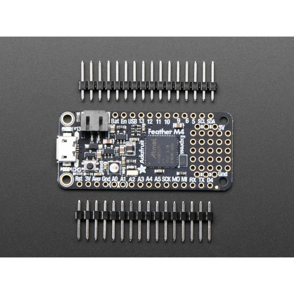 Adafruit Feather M4 エクスプレス - ATSAMD51 Cortex
