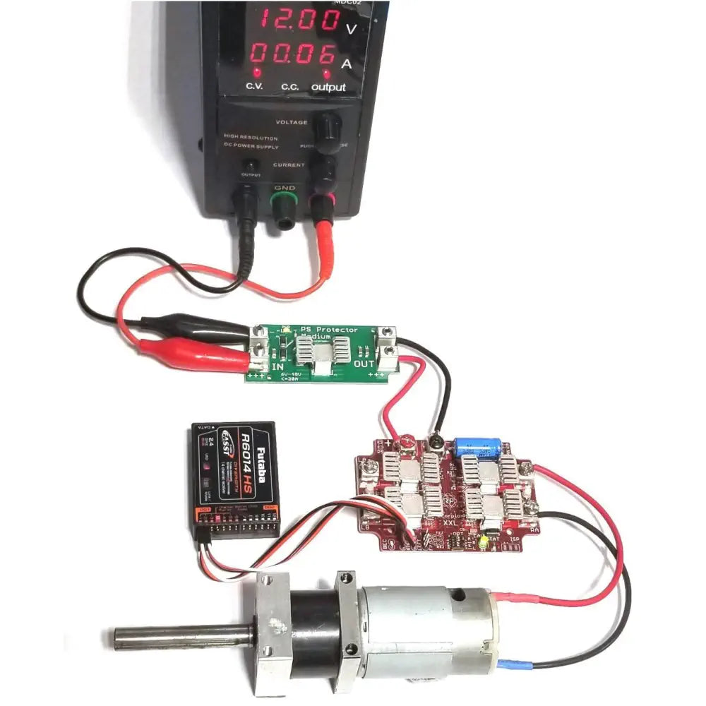 Robot Power 電源プロテクタ インライン 中サイズ