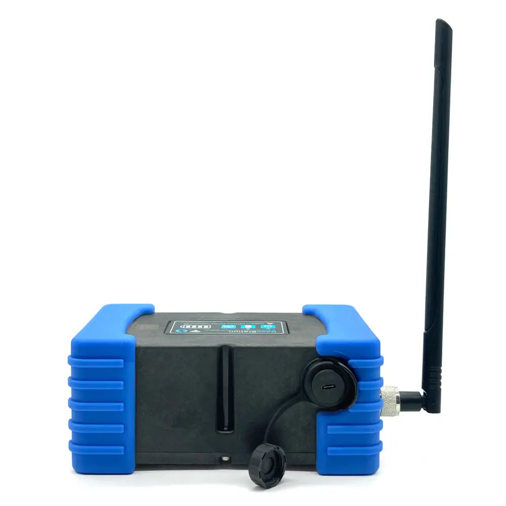 BlueBoat ベースステーション、Mikrotik無線 および USB-C (2.4GHz) 搭載