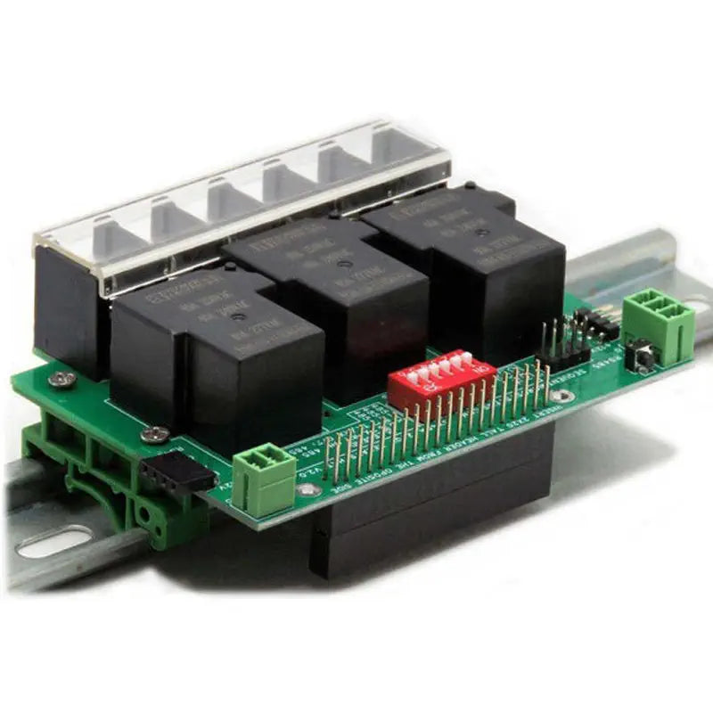 Sequent Microsystems 3 リレーHAT (40A/240V、RS485デイジチェーン可能、Raspberry Pi用)