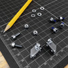 ServoCity スチール 90° サーボマウンティングブラケット（標準サイズサーボ用）