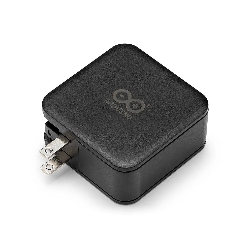 Arduino USB-C 電源アダプタ 45W (EU/UK/US/AU対応)