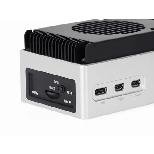 reComputer AI R2130-12 Raspberry Pi エッジAIコンピュータ (Hailo-8 AIアクセラレーションモジュール、8GB RAM搭載)