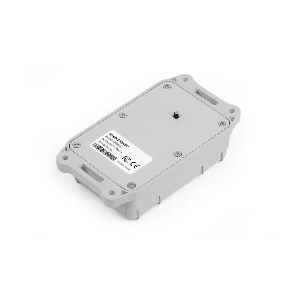 SenseCAP Asset Tracker T2000-A 屋内および屋外用位置特定