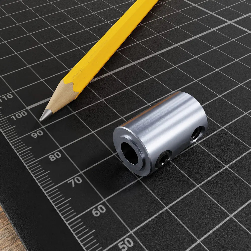 ServoCity ネジ止めシャフトカプラ (内径 4mm 丸穴～内径 6mm 丸穴)