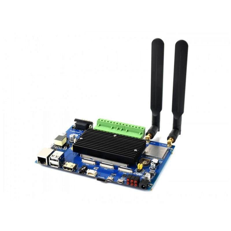 Waveshare Raspberry Pi CM3 / CM3+用 工業用 IoT 4G/PoE ベースボード